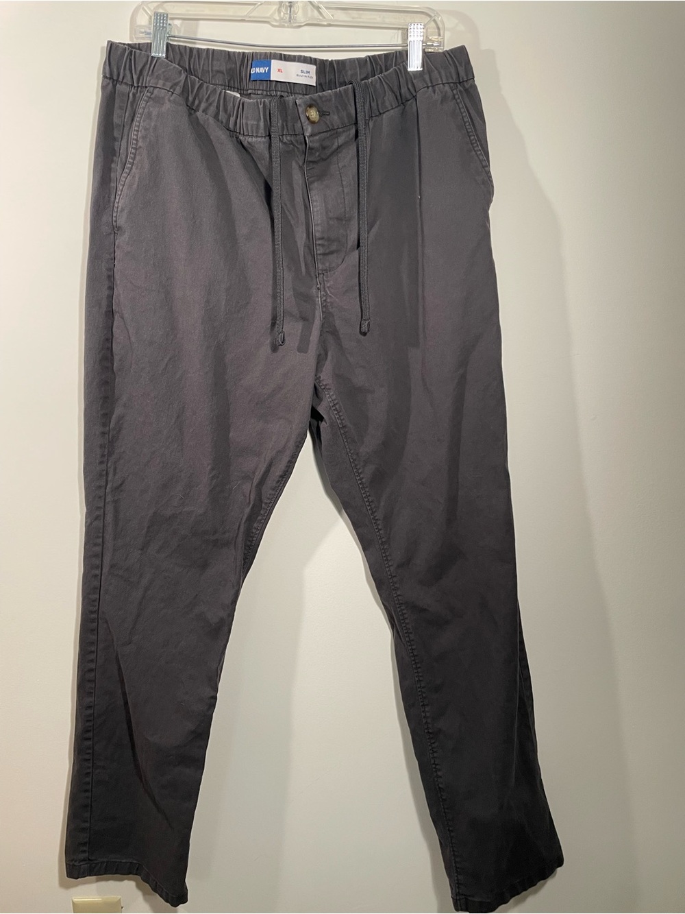 Old Navy XL Slim built-in flex pants